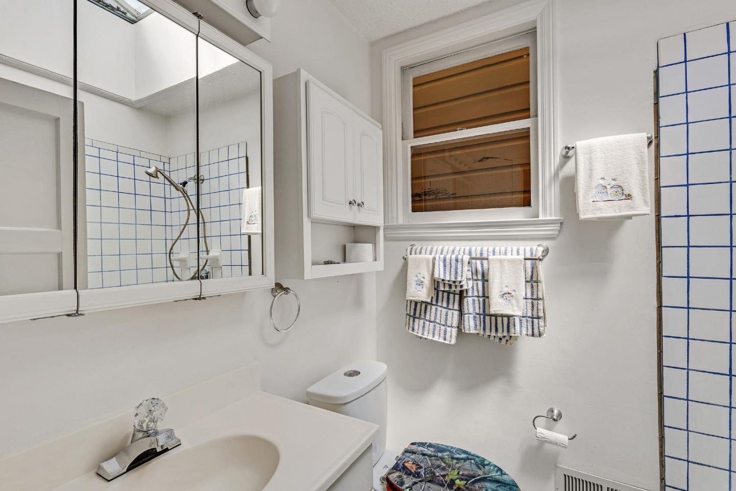 Detail Gallery Image 28 of 46 For 200 Cayuga Ave, San Francisco,  CA 94112 - – Beds | – Baths