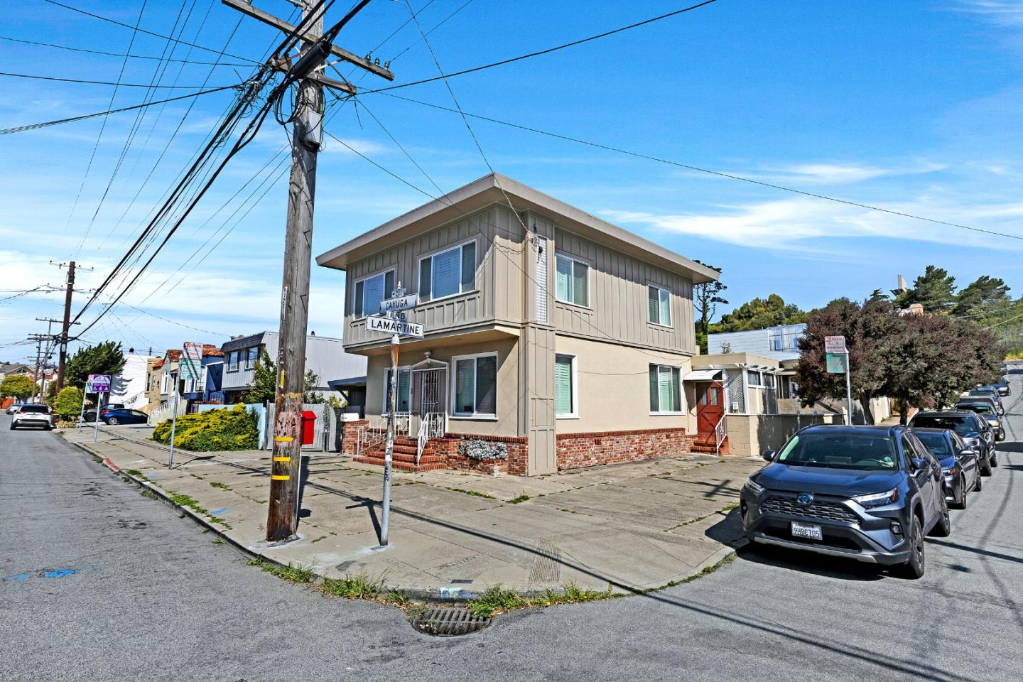 Detail Gallery Image 3 of 46 For 200 Cayuga Ave, San Francisco,  CA 94112 - – Beds | – Baths