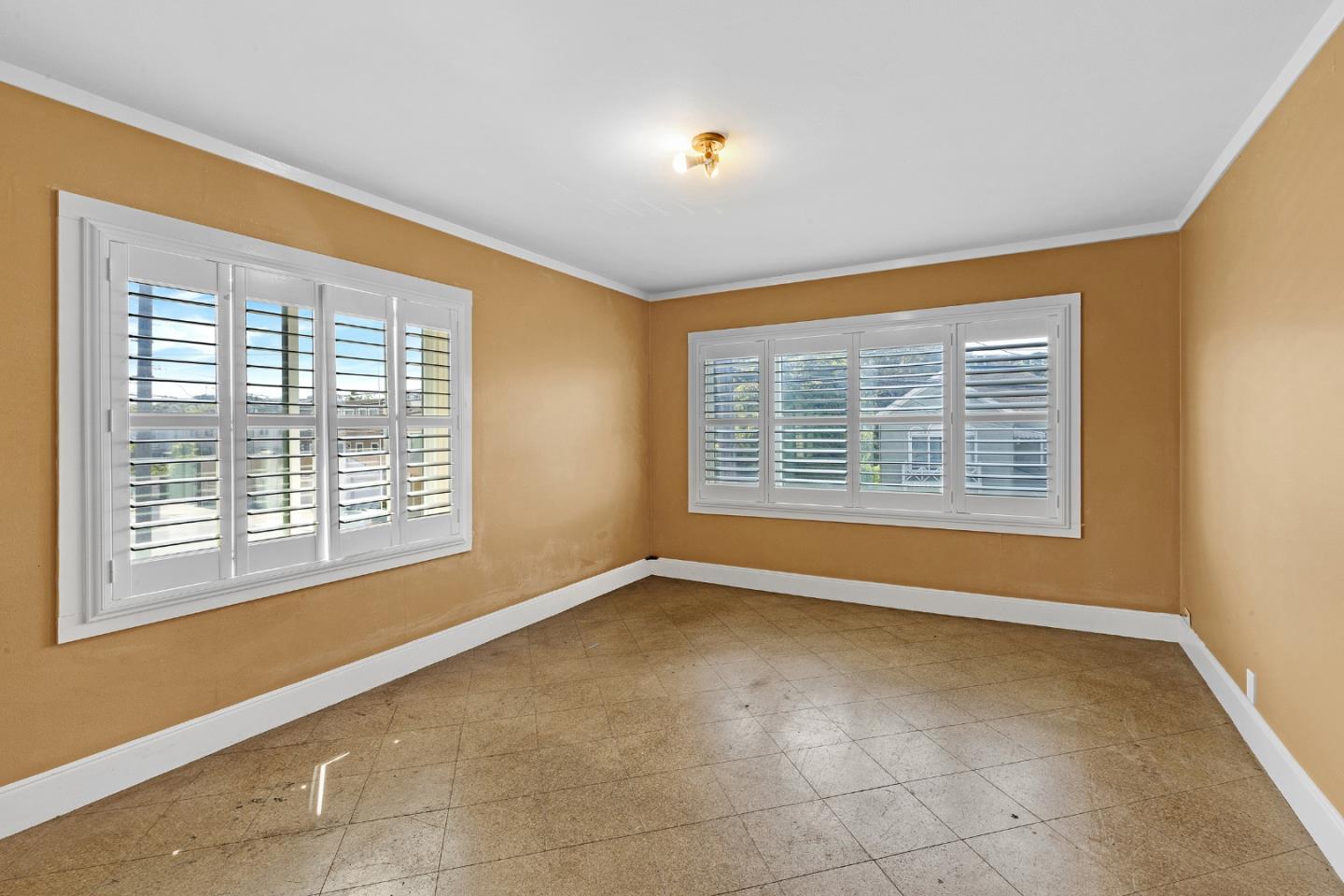 Detail Gallery Image 7 of 46 For 200 Cayuga Ave, San Francisco,  CA 94112 - – Beds | – Baths
