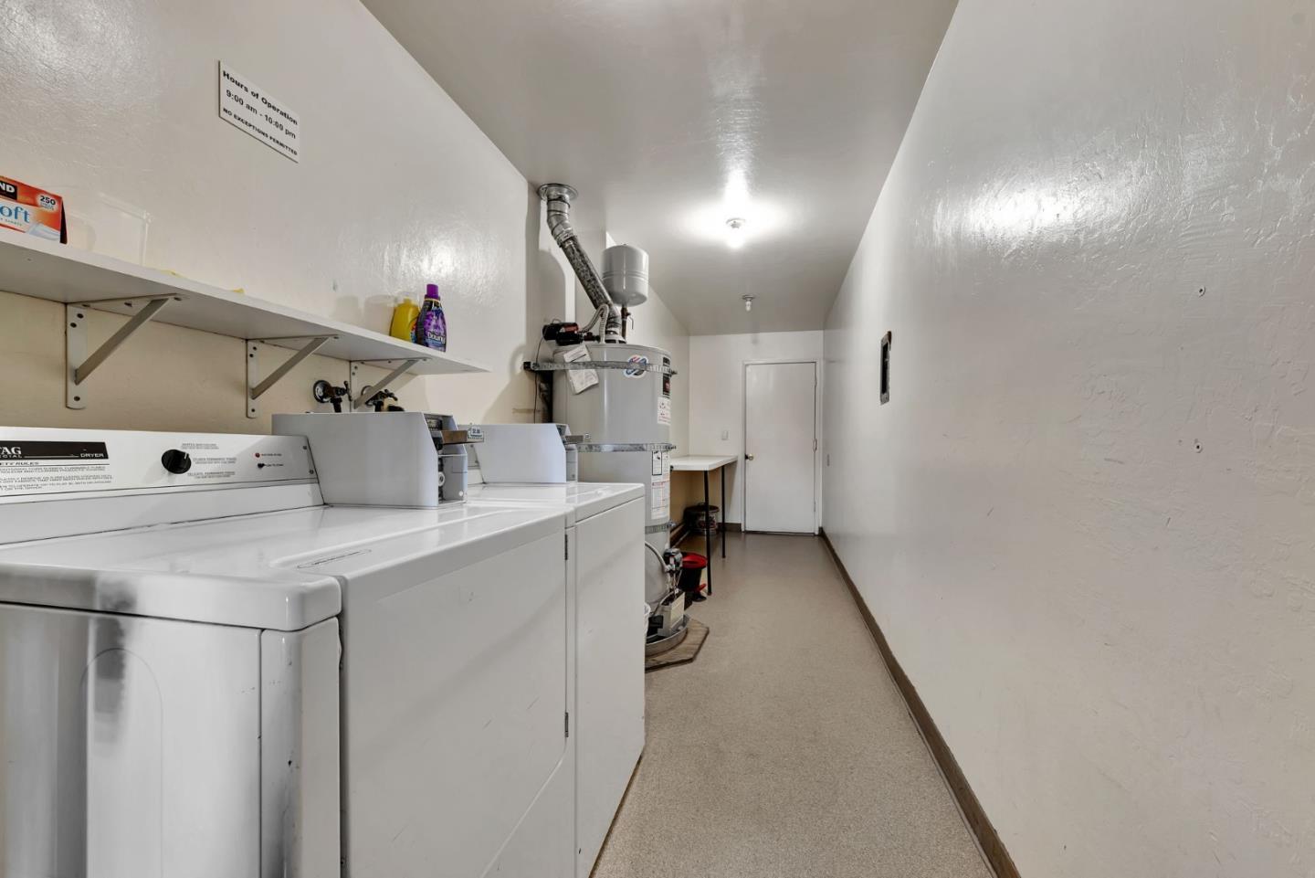 Detail Gallery Image 11 of 16 For 1144 Delna Manor Ln, San Jose,  CA 95128 - – Beds | – Baths