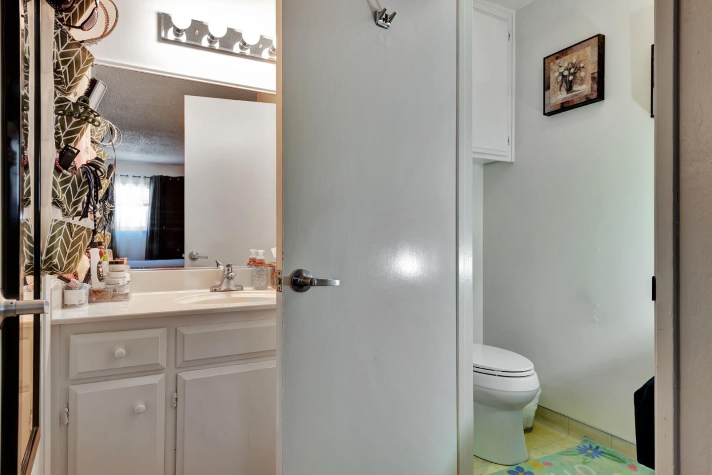 Detail Gallery Image 9 of 16 For 1144 Delna Manor Ln, San Jose,  CA 95128 - – Beds | – Baths