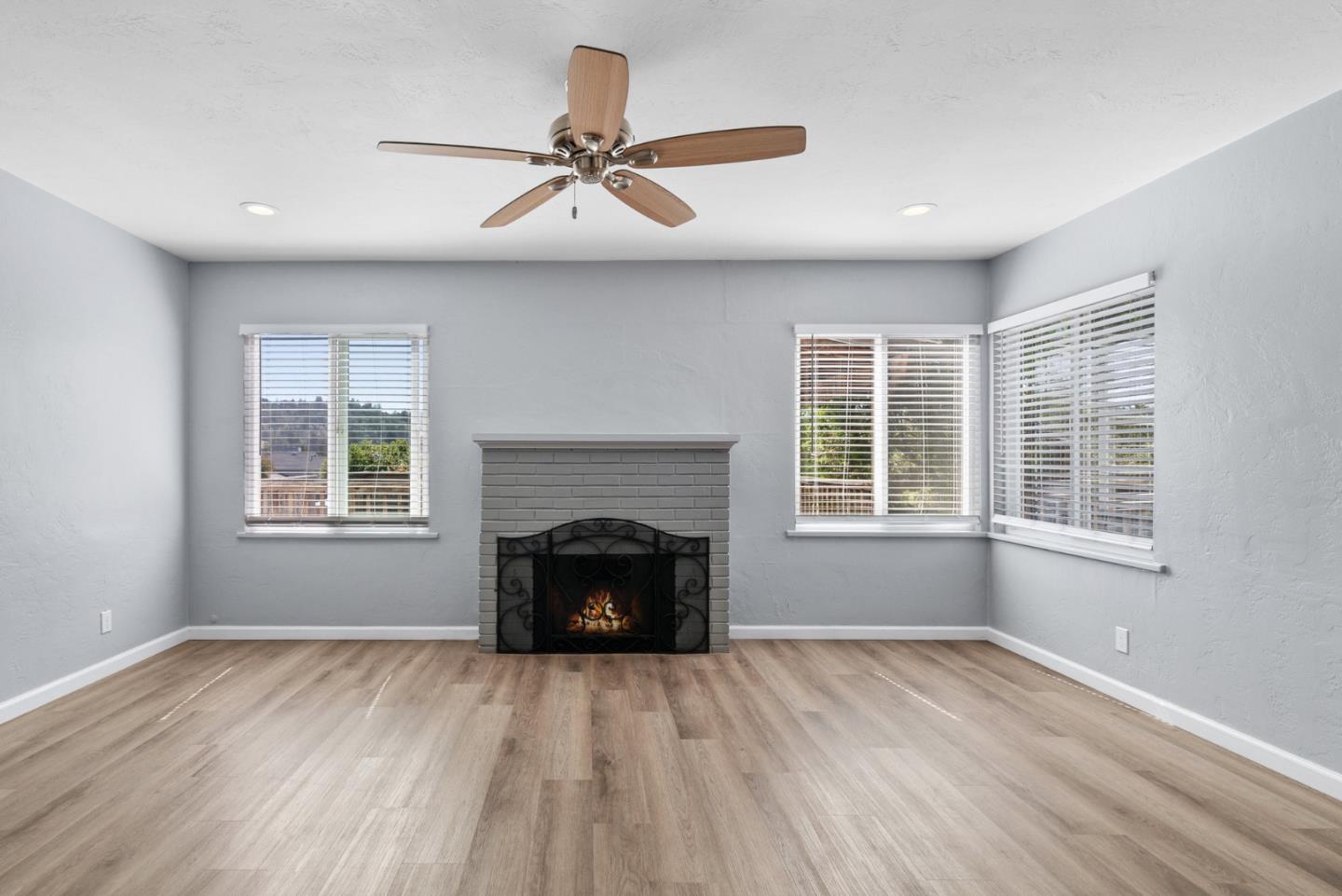 Detail Gallery Image 3 of 51 For 224 Hacienda Dr, Scotts Valley,  CA 95066 - 3 Beds | 2 Baths