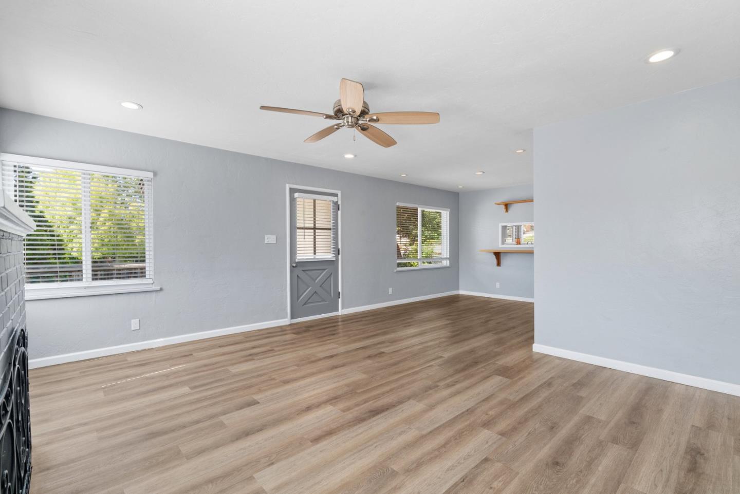 Detail Gallery Image 6 of 51 For 224 Hacienda Dr, Scotts Valley,  CA 95066 - 3 Beds | 2 Baths