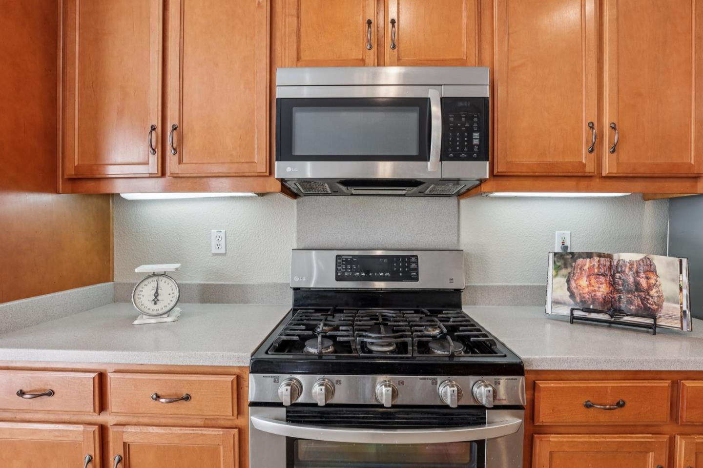 Detail Gallery Image 19 of 44 For 1460 Kyle Ct, Tracy,  CA 95377 - 4 Beds | 3 Baths