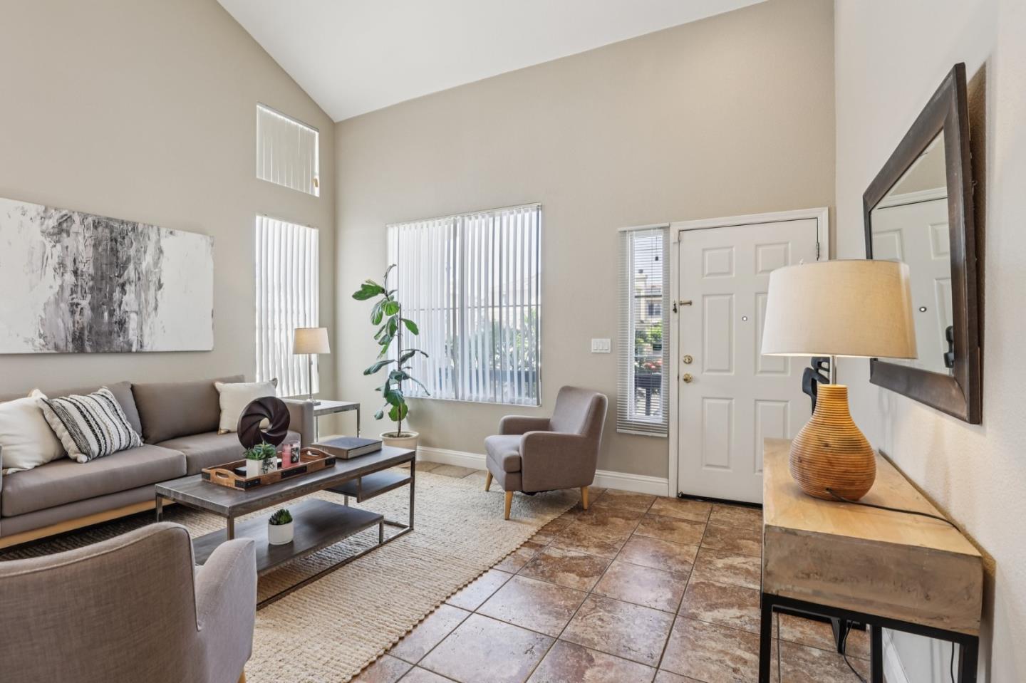 Detail Gallery Image 7 of 44 For 1460 Kyle Ct, Tracy,  CA 95377 - 4 Beds | 3 Baths