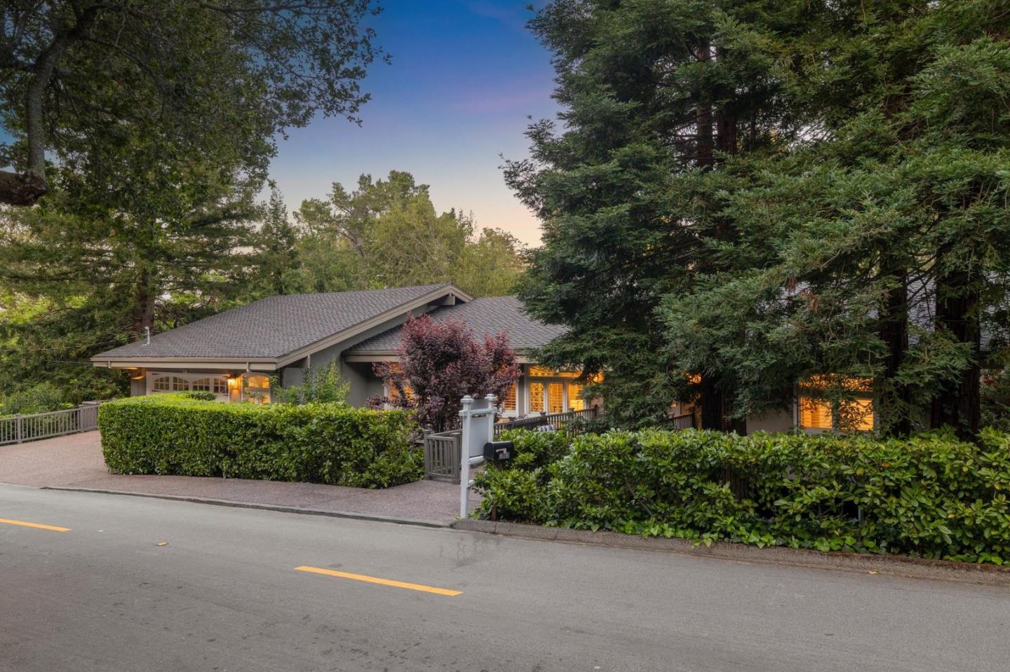 Detail Gallery Image 53 of 58 For 3003 Canyon Rd, Burlingame,  CA 94010 - 3 Beds | 2/1 Baths