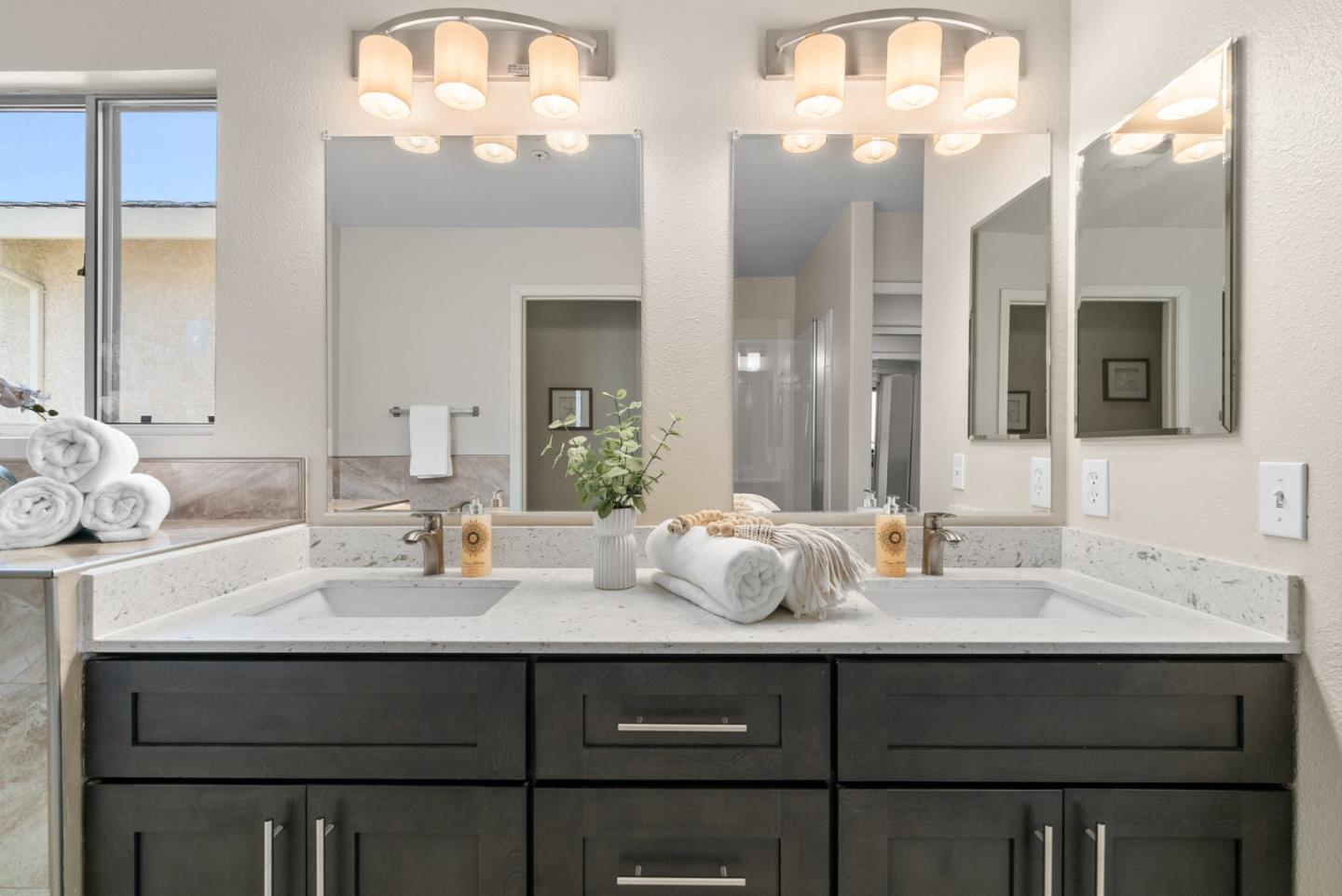 Detail Gallery Image 35 of 45 For 179 Foxglove Ln, Walnut Creek,  CA 94597 - 3 Beds | 2/1 Baths