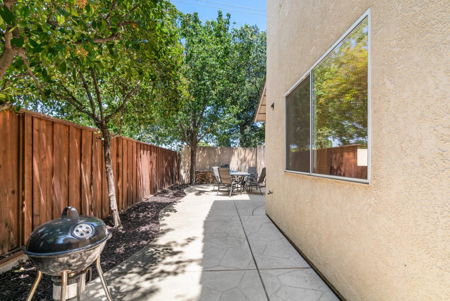 Detail Gallery Image 40 of 45 For 179 Foxglove Ln, Walnut Creek,  CA 94597 - 3 Beds | 2/1 Baths