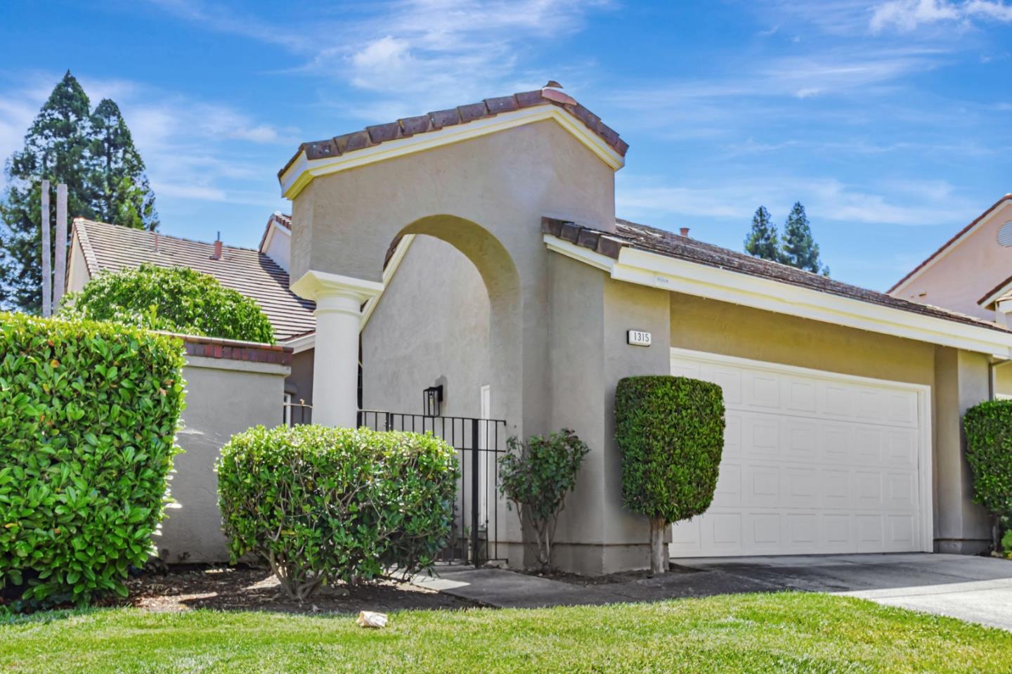 Detail Gallery Image 4 of 35 For Address Not Disclosed, San Ramon,  CA 94582 - 3 Beds | 2 Baths