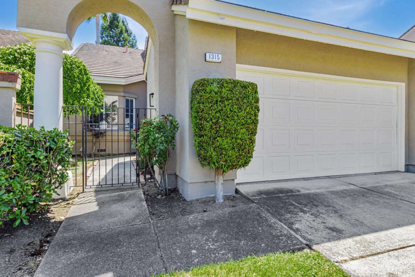 Detail Gallery Image 5 of 35 For Address Not Disclosed, San Ramon,  CA 94582 - 3 Beds | 2 Baths
