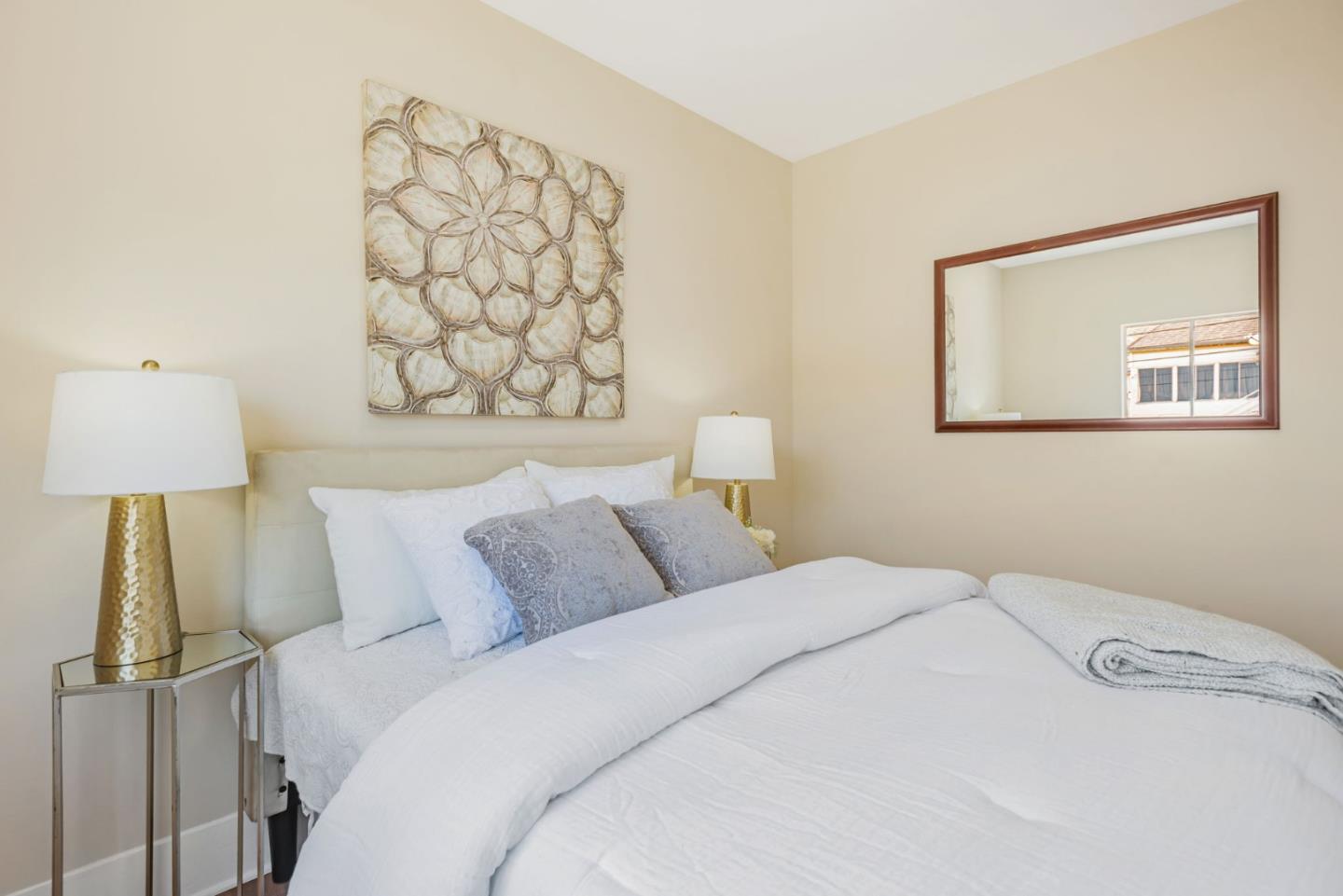 Detail Gallery Image 15 of 40 For 315 California Ave, South San Francisco,  CA 94080 - 3 Beds | 1 Baths