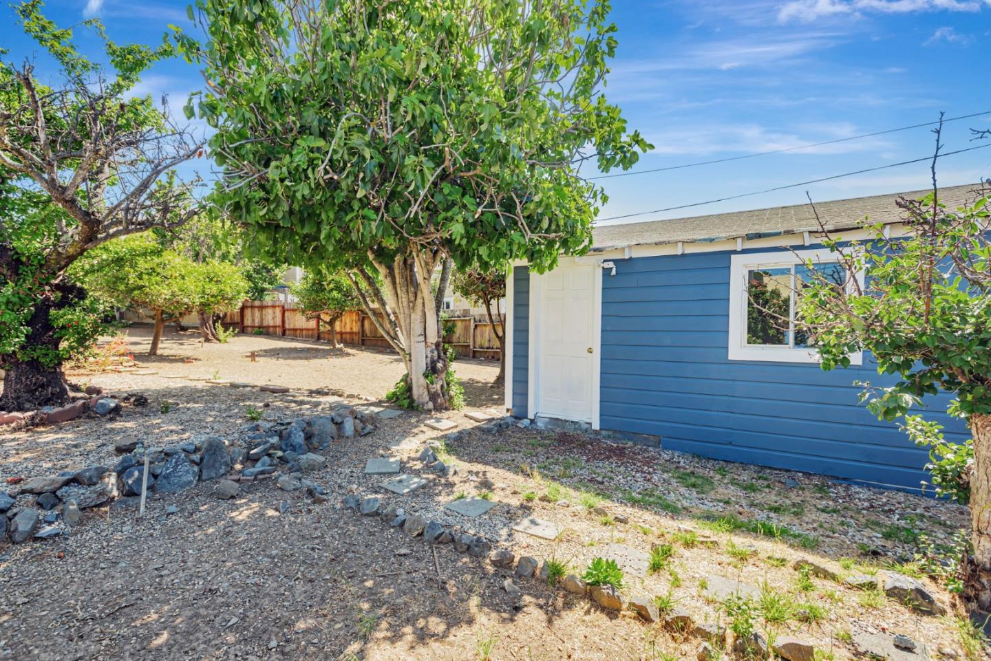 Detail Gallery Image 24 of 40 For 315 California Ave, South San Francisco,  CA 94080 - 3 Beds | 1 Baths
