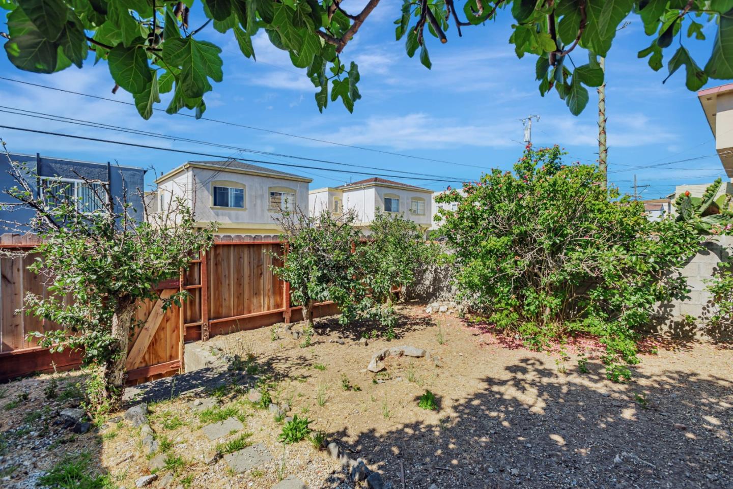 Detail Gallery Image 32 of 40 For 315 California Ave, South San Francisco,  CA 94080 - 3 Beds | 1 Baths