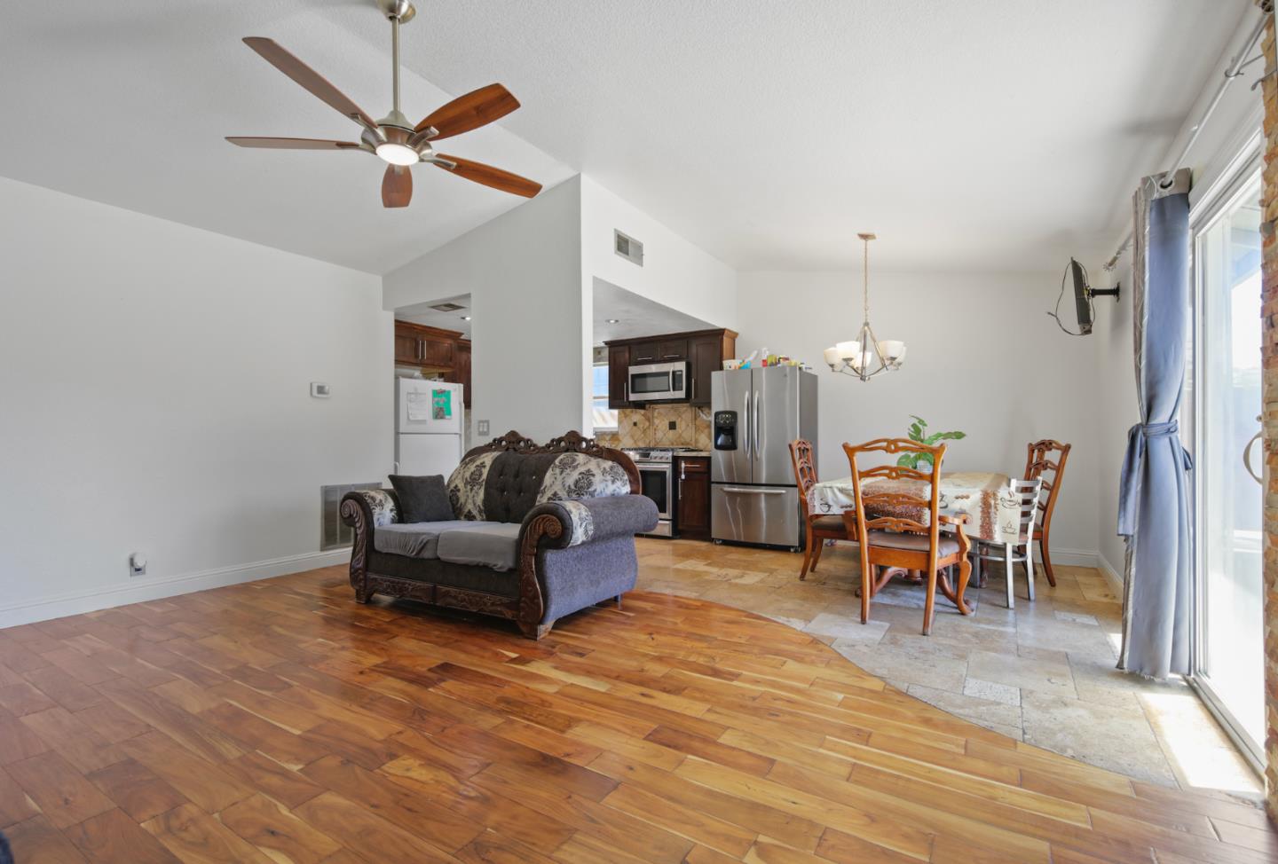Detail Gallery Image 15 of 39 For 1936 Rouse Ct, Modesto,  CA 95351 - 4 Beds | 2 Baths