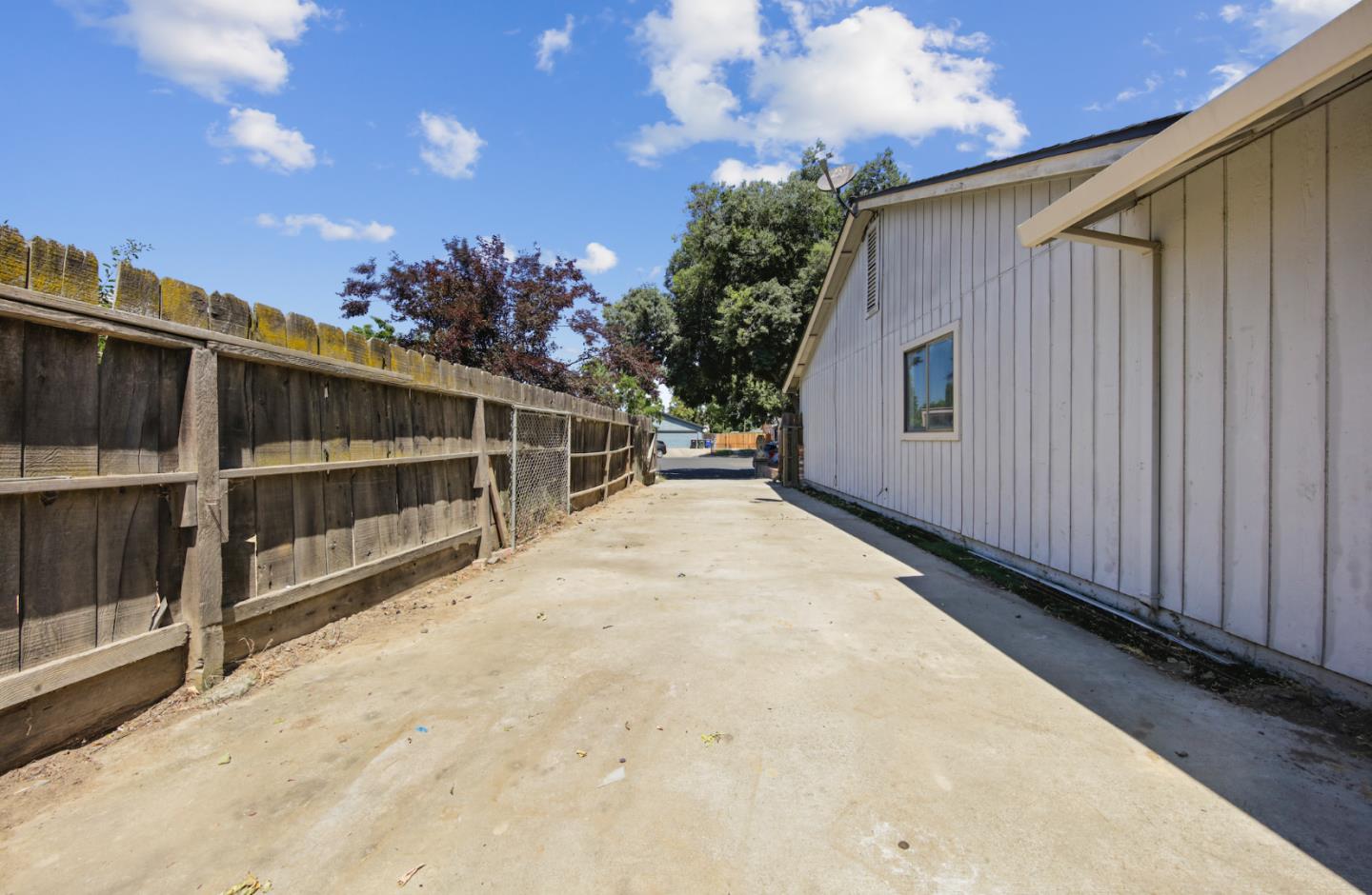 Detail Gallery Image 23 of 39 For 1936 Rouse Ct, Modesto,  CA 95351 - 4 Beds | 2 Baths