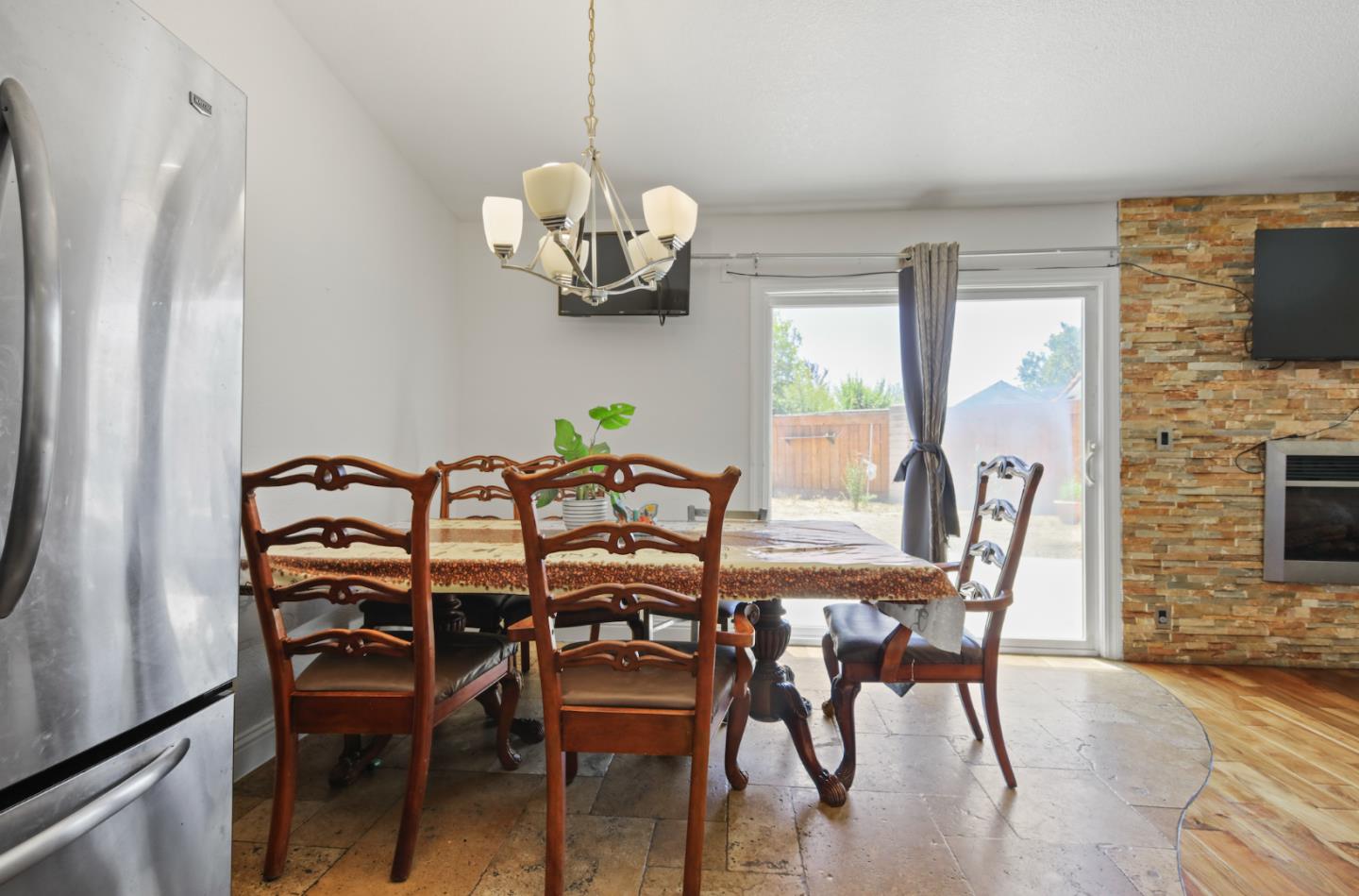Detail Gallery Image 30 of 39 For 1936 Rouse Ct, Modesto,  CA 95351 - 4 Beds | 2 Baths