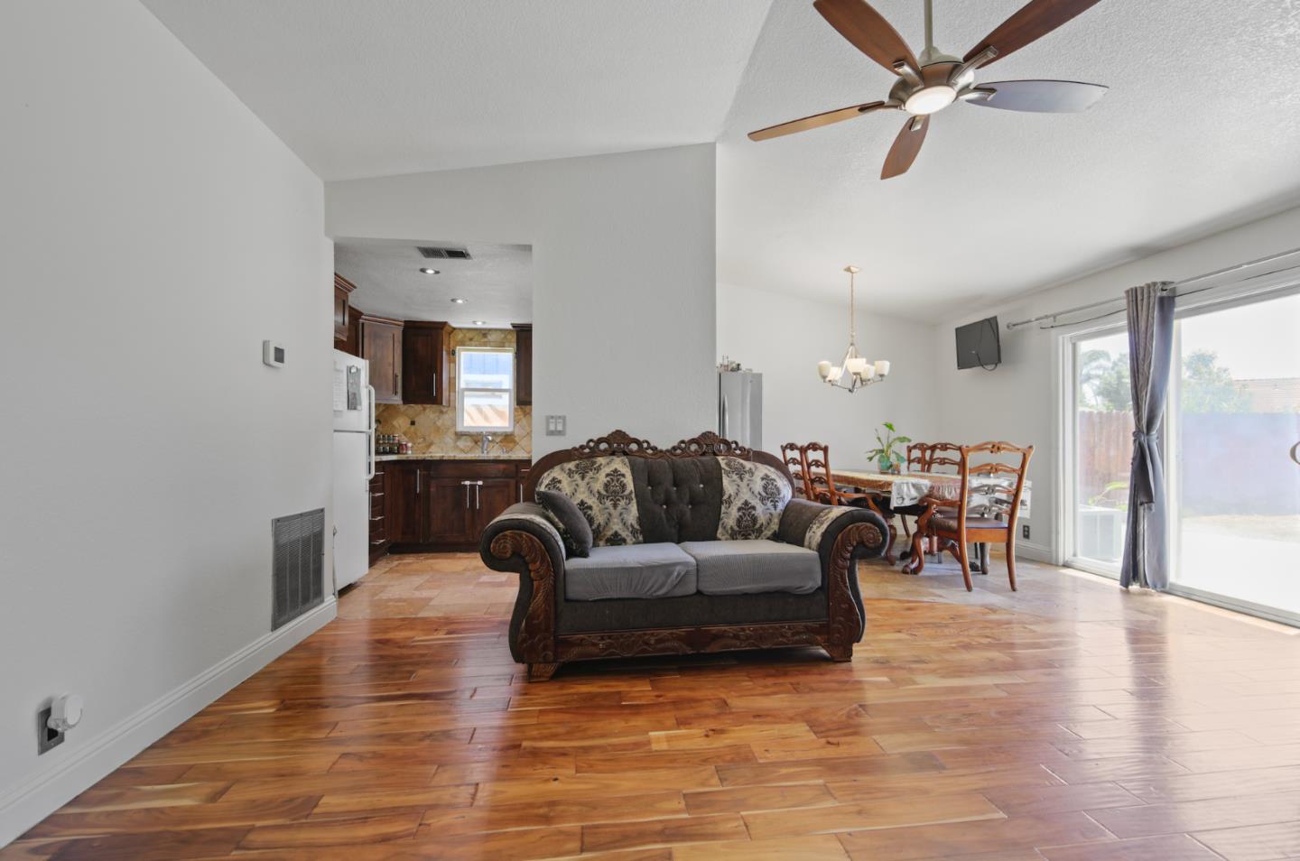 Detail Gallery Image 31 of 39 For 1936 Rouse Ct, Modesto,  CA 95351 - 4 Beds | 2 Baths