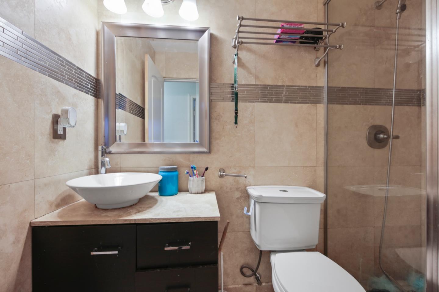 Detail Gallery Image 9 of 39 For 1936 Rouse Ct, Modesto,  CA 95351 - 4 Beds | 2 Baths