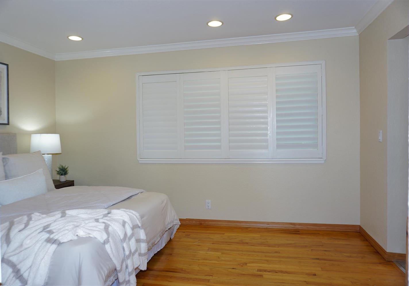 Detail Gallery Image 11 of 24 For 10481 Davison Ave, Cupertino,  CA 95014 - 3 Beds | 3 Baths