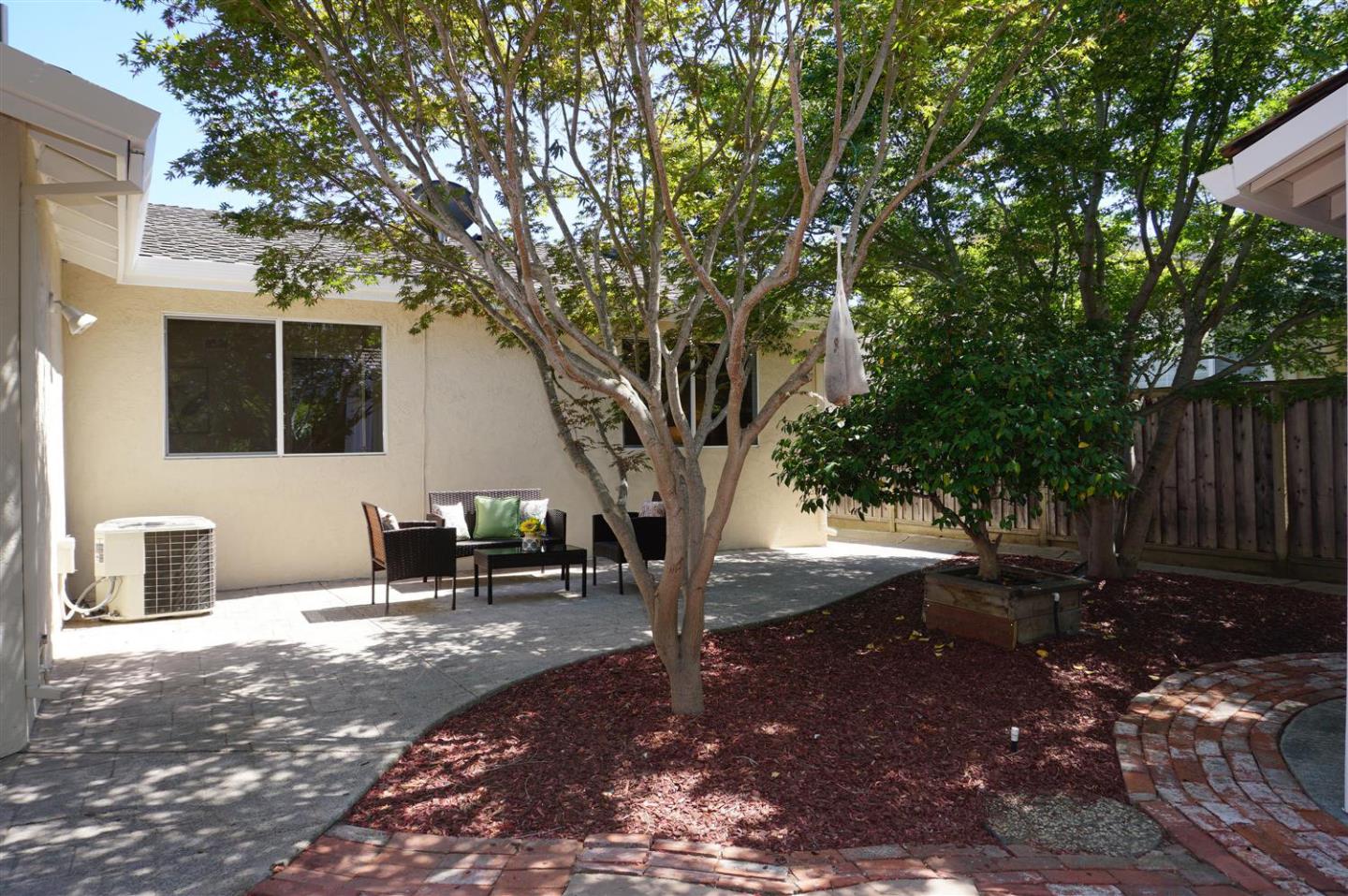 Detail Gallery Image 20 of 24 For 10481 Davison Ave, Cupertino,  CA 95014 - 3 Beds | 3 Baths