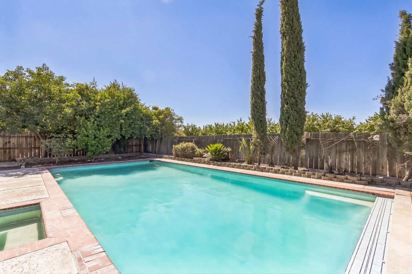 Detail Gallery Image 25 of 37 For 859 Sandra St, Los Banos,  CA 93635 - 4 Beds | 3 Baths