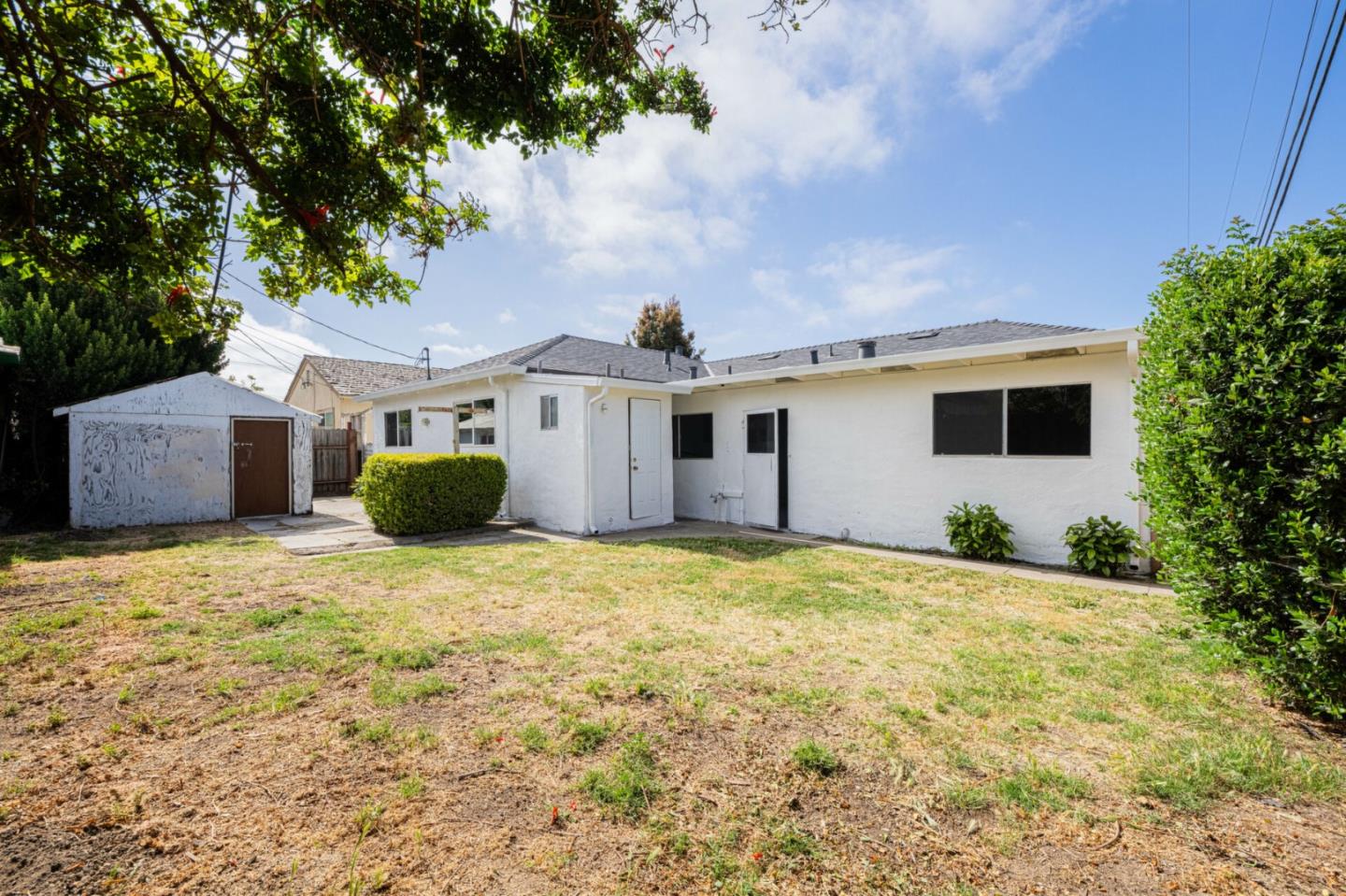 Detail Gallery Image 41 of 45 For 114 Iris Dr, Salinas,  CA 93906 - 4 Beds | 3 Baths
