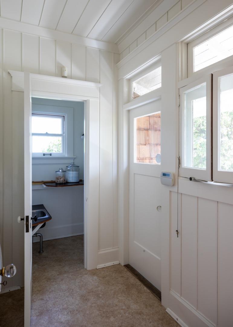 Detail Gallery Image 19 of 50 For 25671 Chapin Rd, Los Altos Hills,  CA 94022 - 6 Beds | 3 Baths
