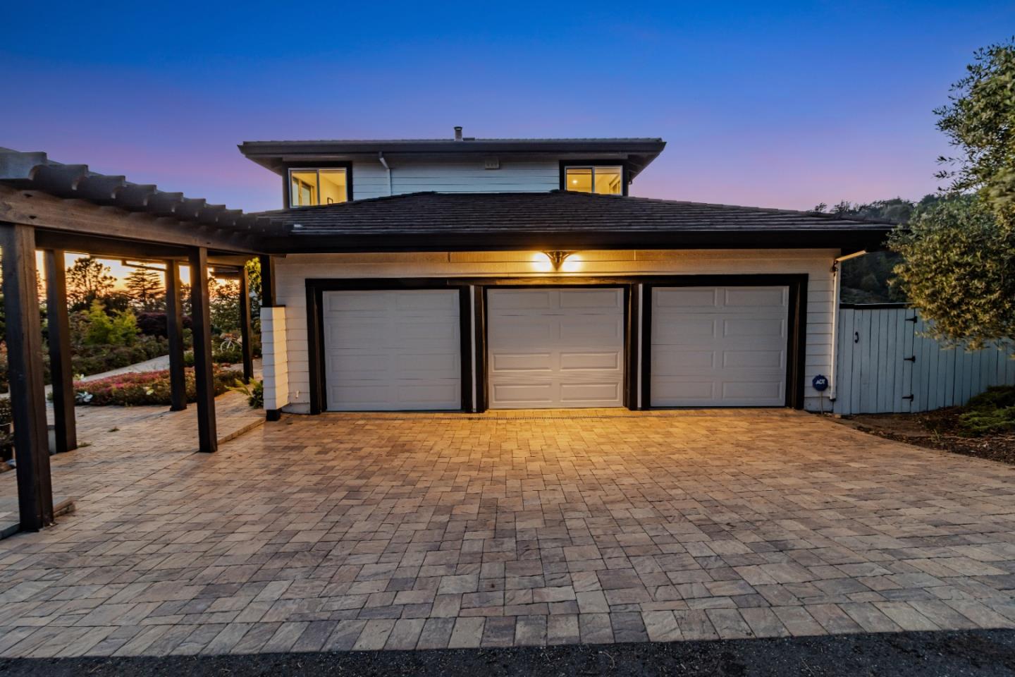 Detail Gallery Image 107 of 125 For 11550 Skyline Blvd, Oakland,  CA 94619 - 4 Beds | 3 Baths