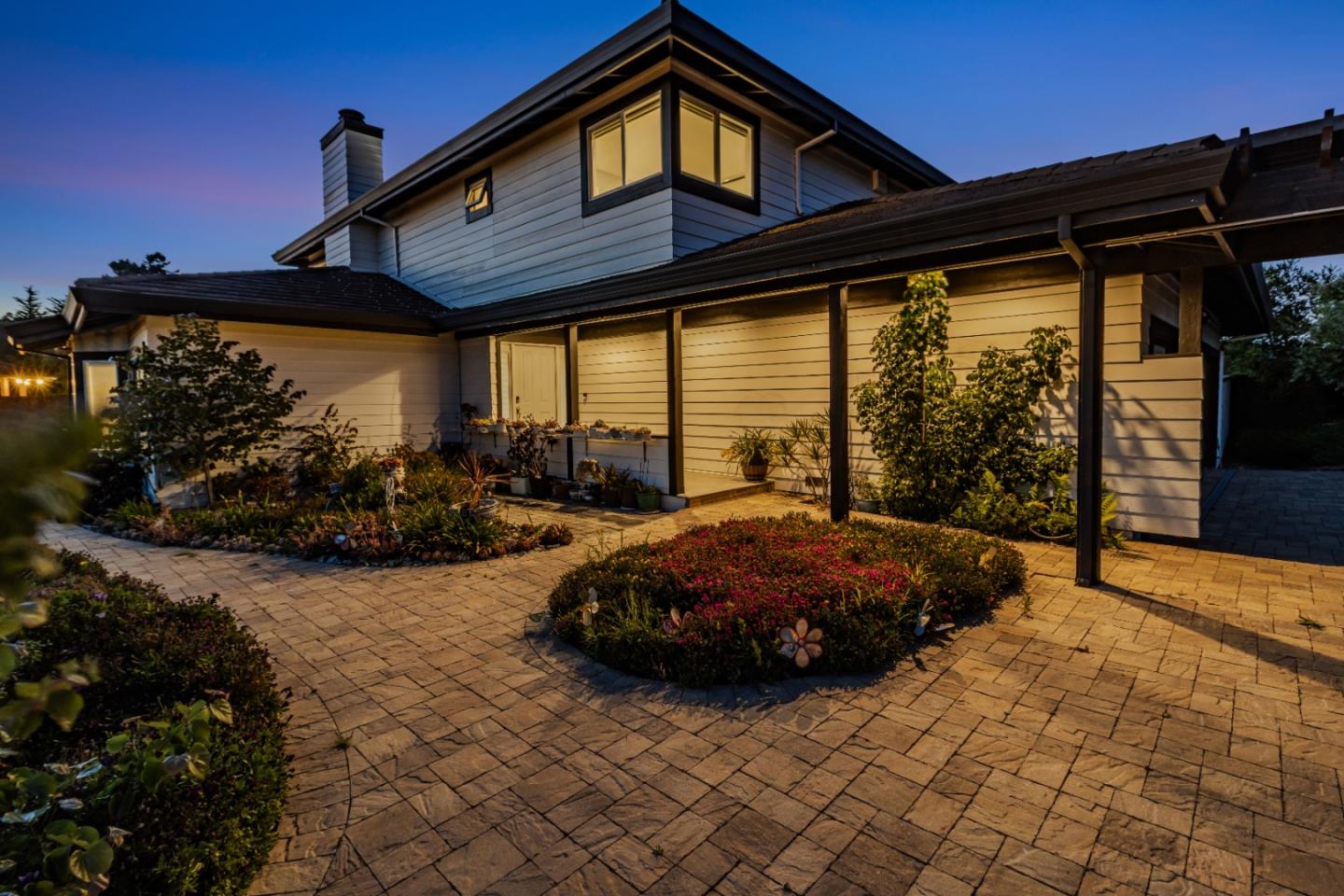 Detail Gallery Image 122 of 125 For 11550 Skyline Blvd, Oakland,  CA 94619 - 4 Beds | 3 Baths