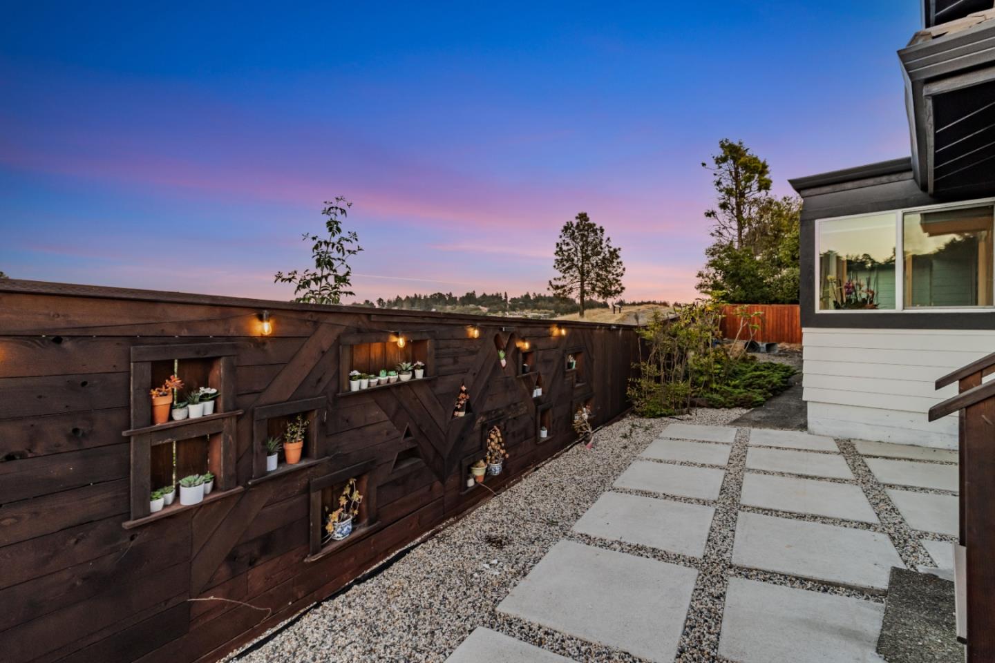 Detail Gallery Image 82 of 125 For 11550 Skyline Blvd, Oakland,  CA 94619 - 4 Beds | 3 Baths