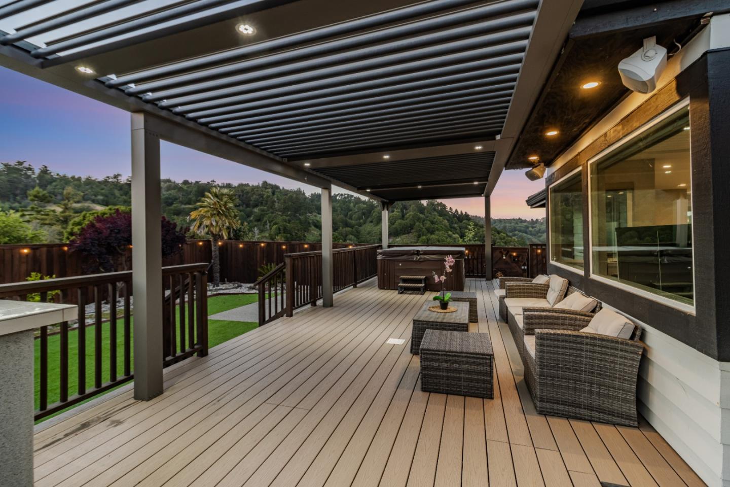 Detail Gallery Image 85 of 125 For 11550 Skyline Blvd, Oakland,  CA 94619 - 4 Beds | 3 Baths