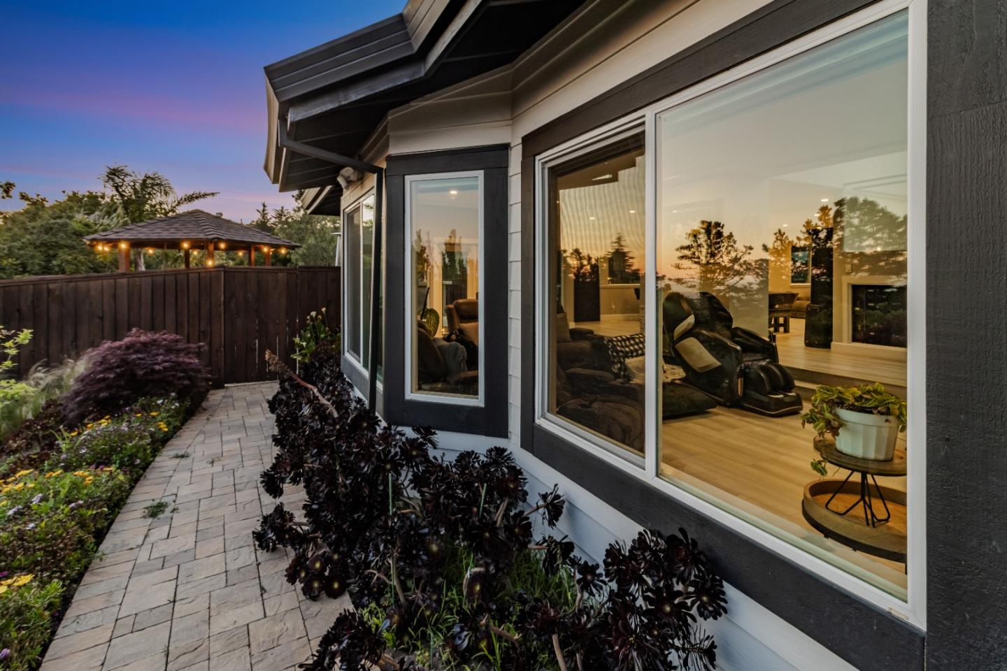 Detail Gallery Image 93 of 125 For 11550 Skyline Blvd, Oakland,  CA 94619 - 4 Beds | 3 Baths
