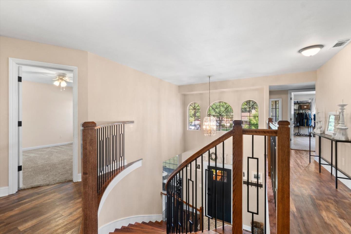 Detail Gallery Image 18 of 55 For 4676 Dandelion Dr, Redding,  CA 96002 - 4 Beds | 2/1 Baths