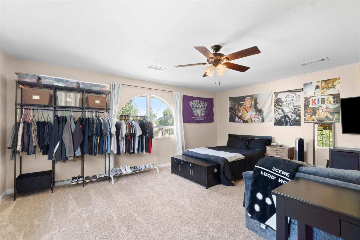 Detail Gallery Image 24 of 55 For 4676 Dandelion Dr, Redding,  CA 96002 - 4 Beds | 2/1 Baths