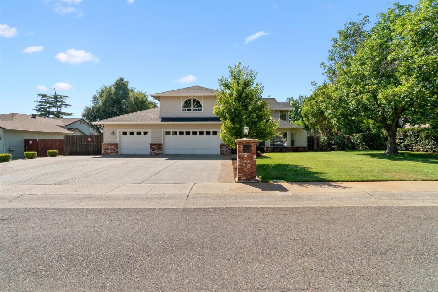 Detail Gallery Image 42 of 55 For 4676 Dandelion Dr, Redding,  CA 96002 - 4 Beds | 2/1 Baths