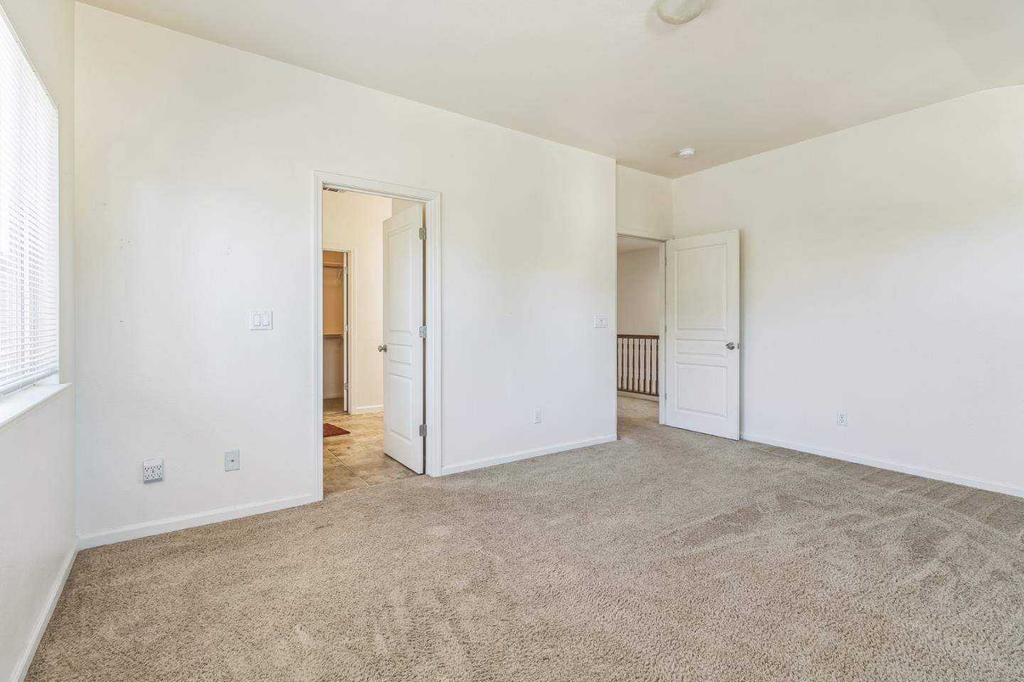 Detail Gallery Image 15 of 31 For 1160 Bellflower Way, Los Banos,  CA 93635 - 4 Beds | 3 Baths