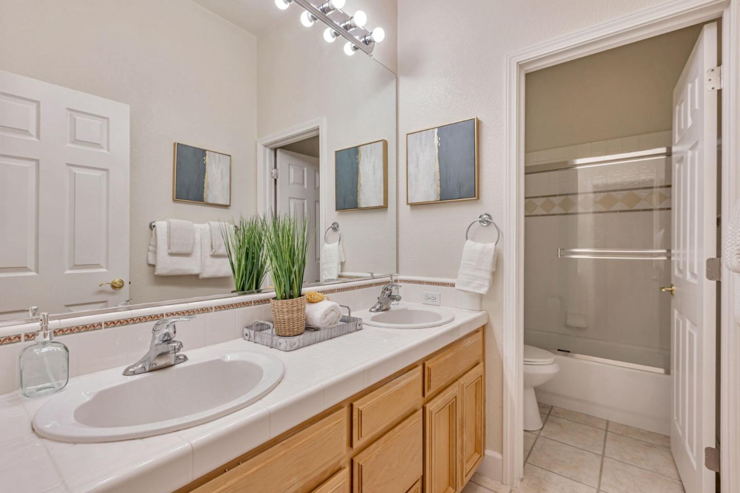 Detail Gallery Image 29 of 63 For 18400 Capistrano Way, Morgan Hill,  CA 95037 - 4 Beds | 2/1 Baths