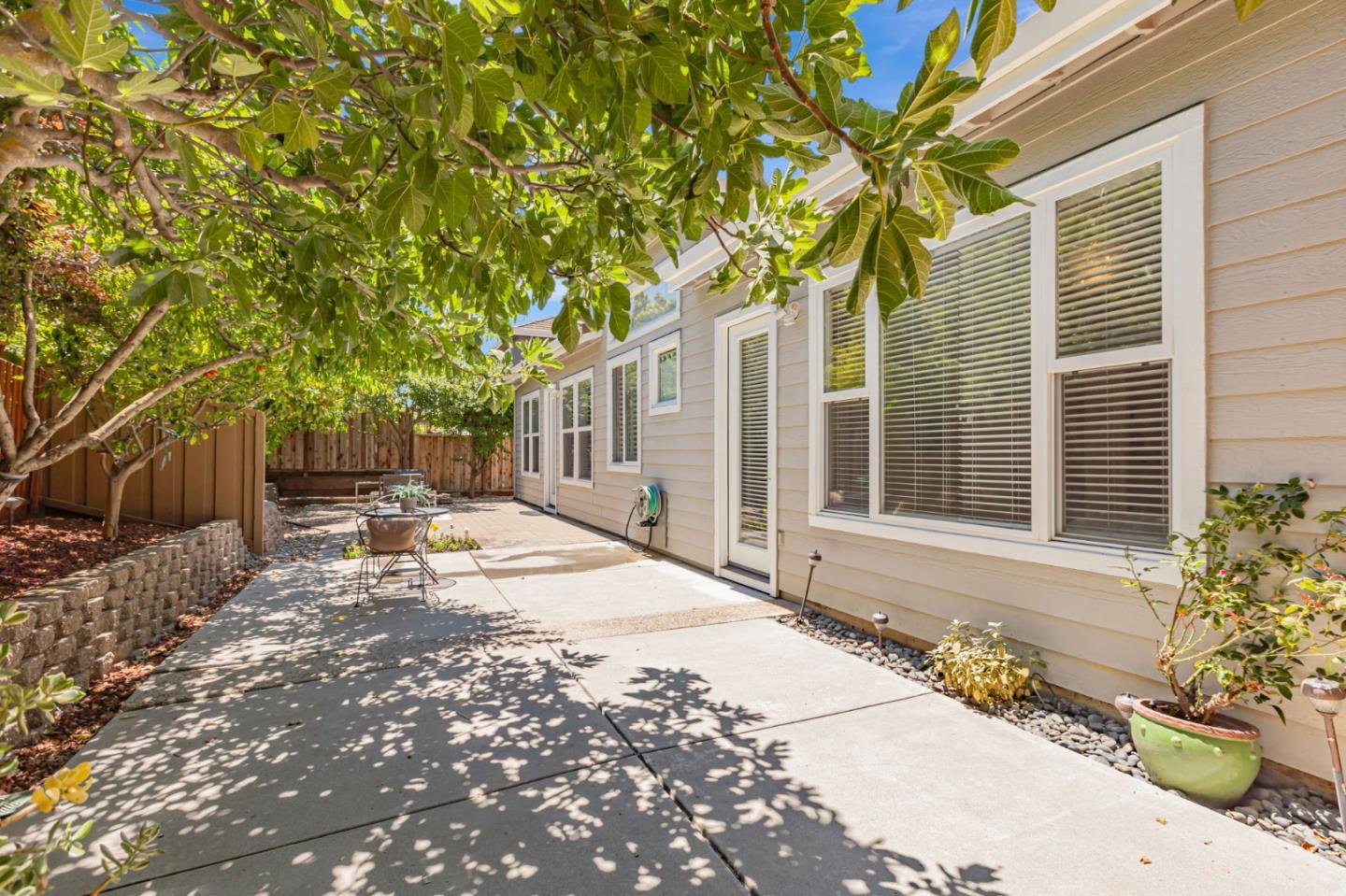 Detail Gallery Image 33 of 63 For 18400 Capistrano Way, Morgan Hill,  CA 95037 - 4 Beds | 2/1 Baths
