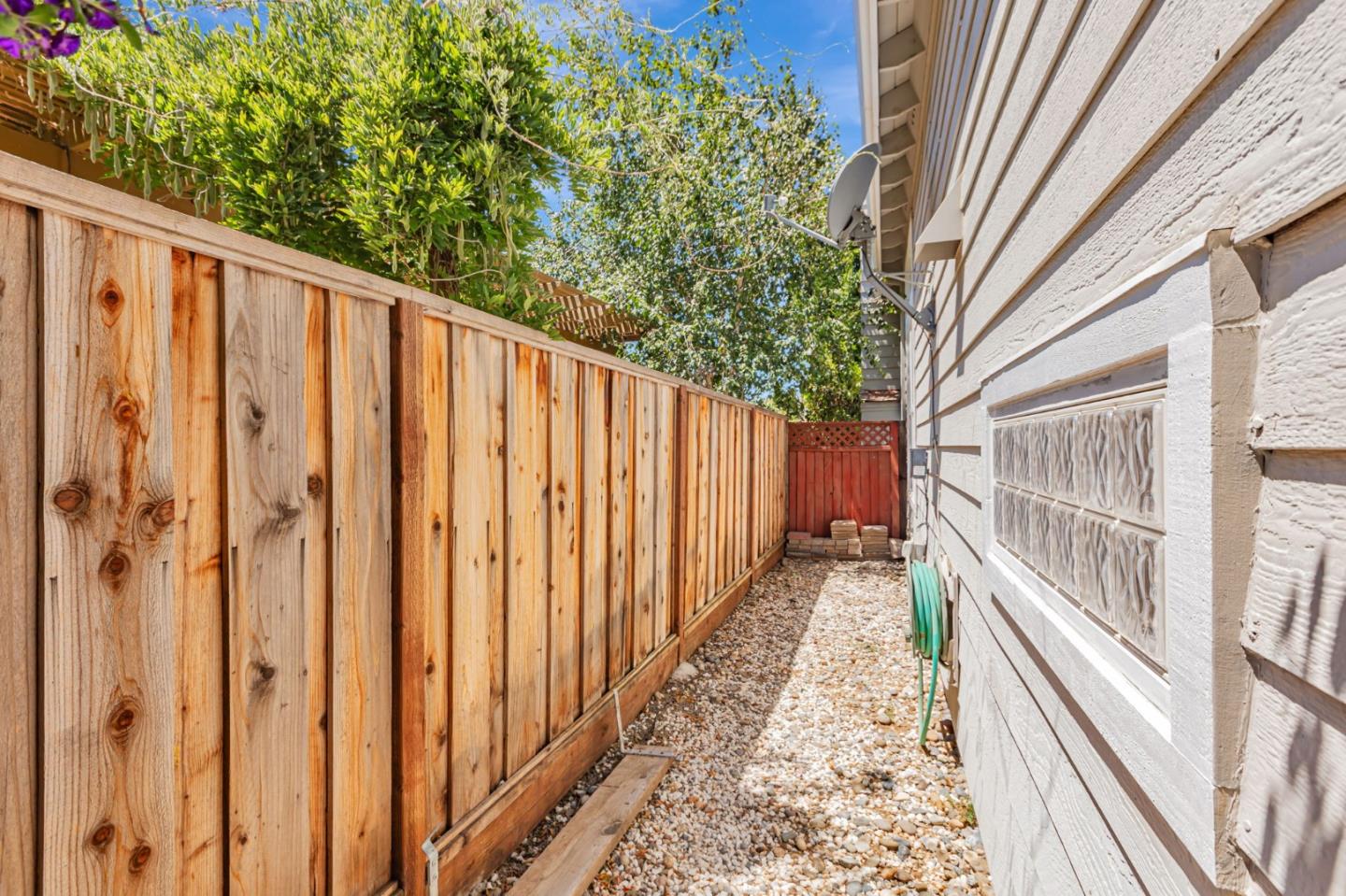Detail Gallery Image 35 of 63 For 18400 Capistrano Way, Morgan Hill,  CA 95037 - 4 Beds | 2/1 Baths