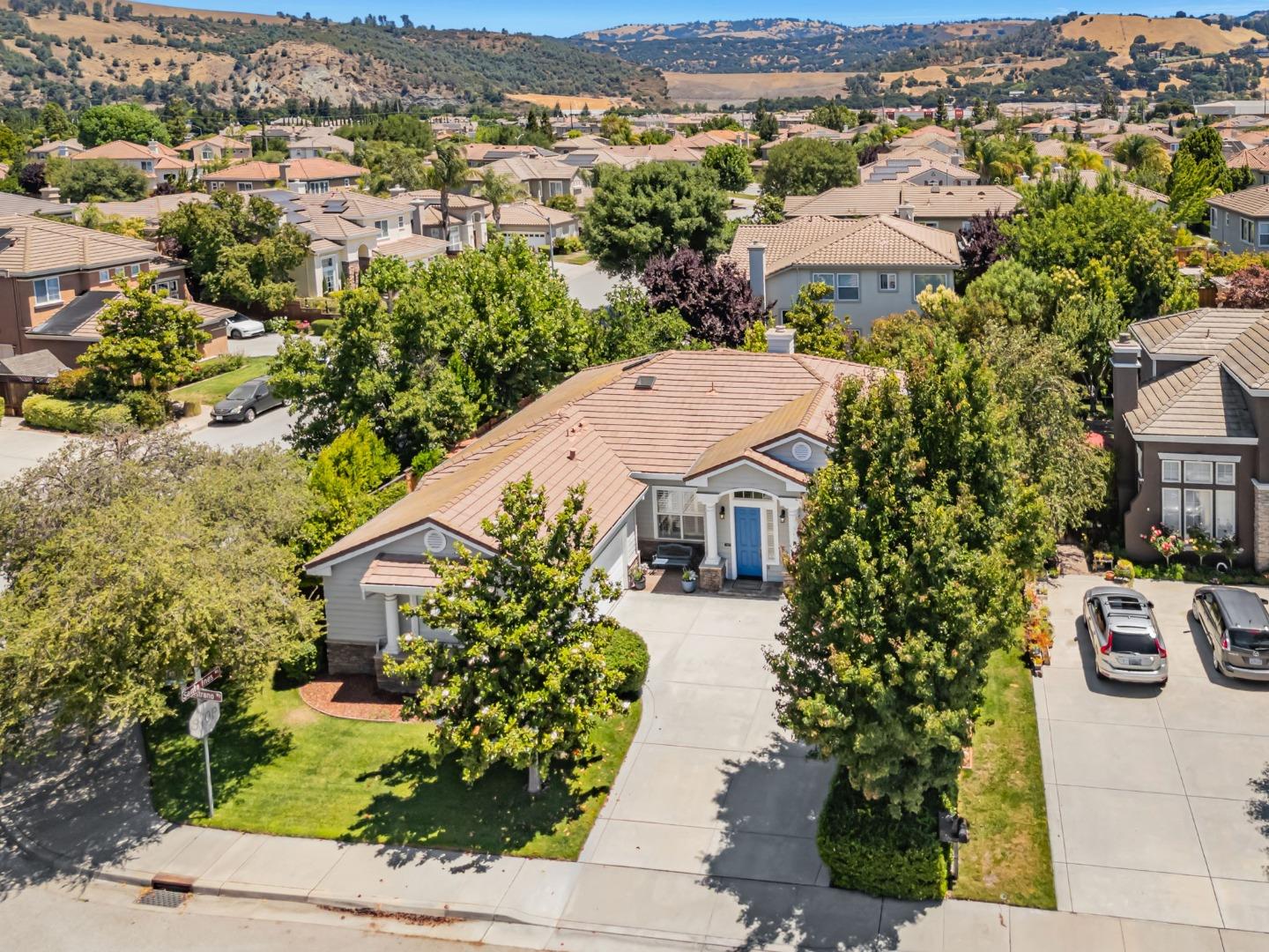 Detail Gallery Image 44 of 63 For 18400 Capistrano Way, Morgan Hill,  CA 95037 - 4 Beds | 2/1 Baths