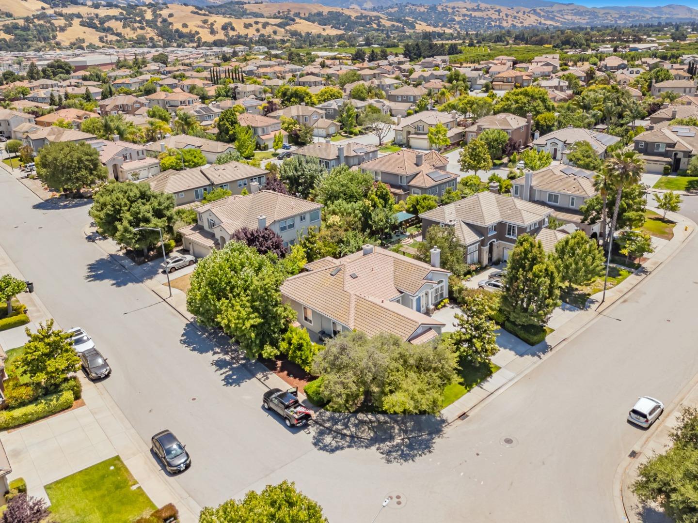 Detail Gallery Image 46 of 63 For 18400 Capistrano Way, Morgan Hill,  CA 95037 - 4 Beds | 2/1 Baths