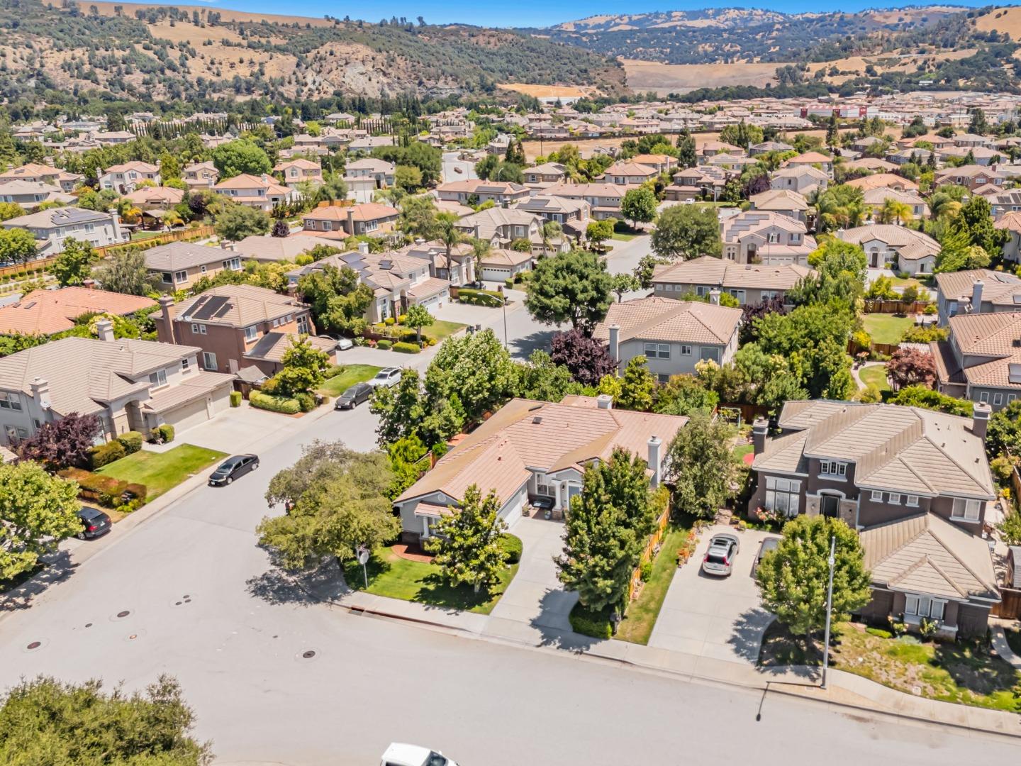 Detail Gallery Image 47 of 63 For 18400 Capistrano Way, Morgan Hill,  CA 95037 - 4 Beds | 2/1 Baths