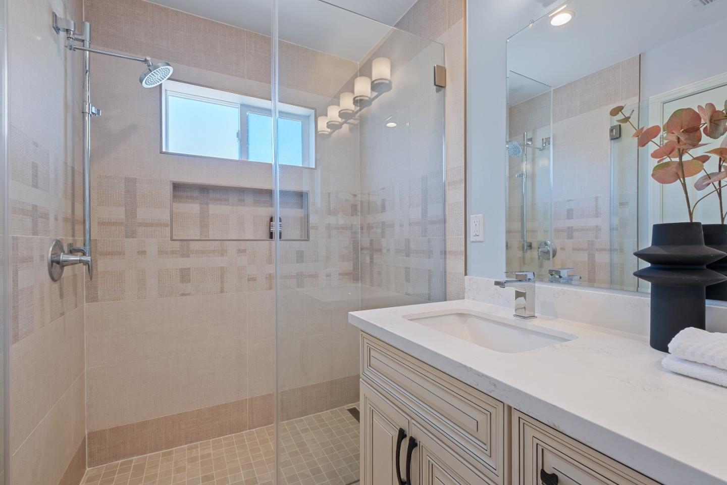 Detail Gallery Image 24 of 49 For 1331 Araujo St, San Jose,  CA 95131 - 4 Beds | 4 Baths