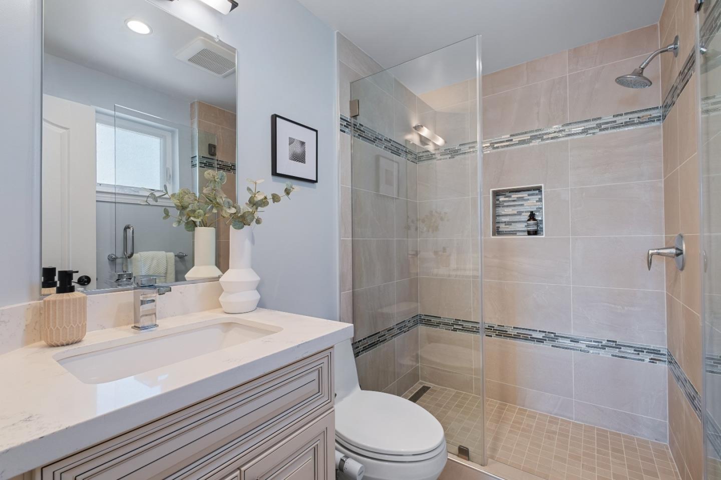 Detail Gallery Image 38 of 49 For 1331 Araujo St, San Jose,  CA 95131 - 4 Beds | 4 Baths