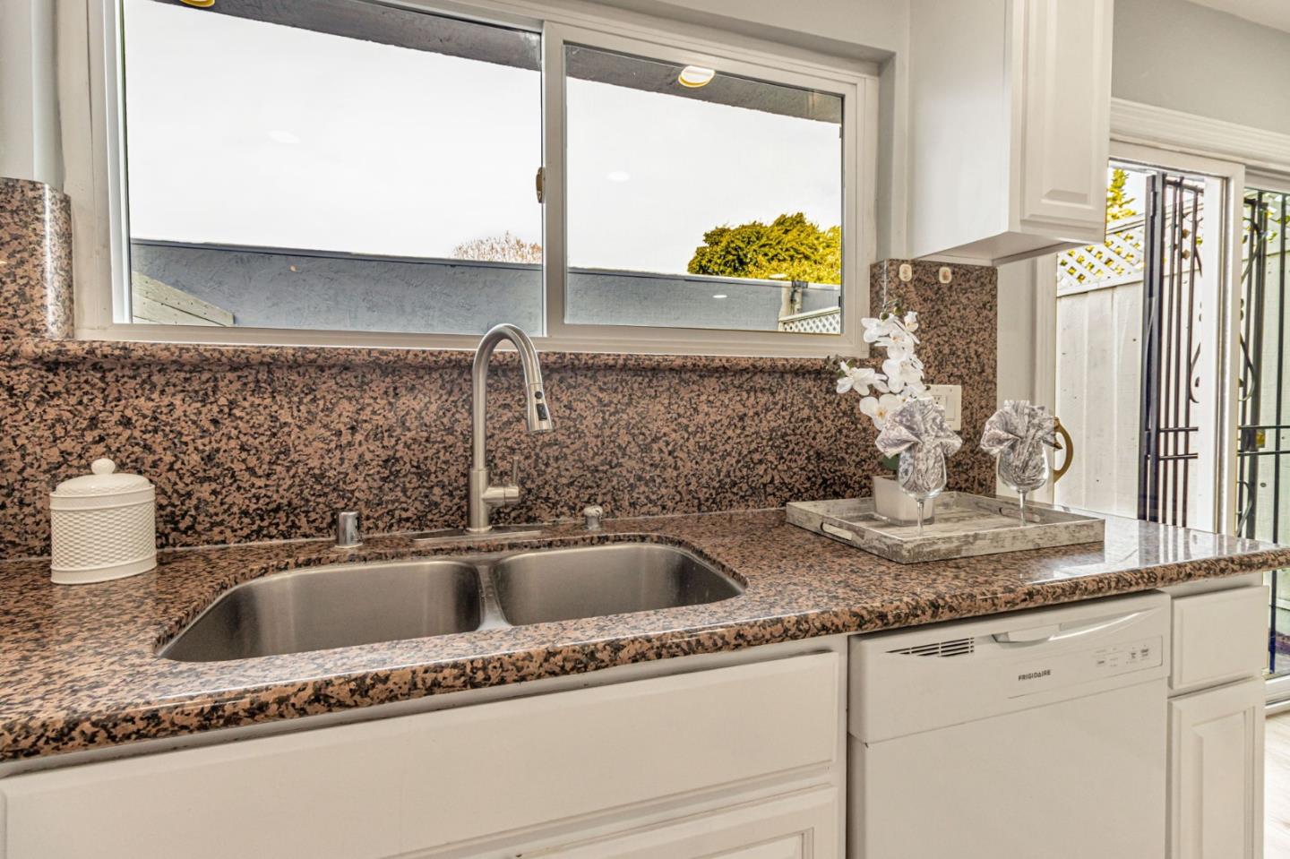 Detail Gallery Image 10 of 27 For 3293 Column Ct, San Jose,  CA 95111 - 3 Beds | 1/1 Baths