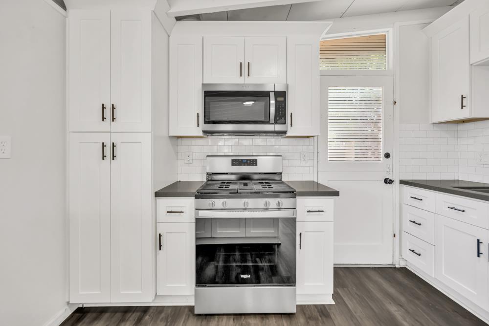 Detail Gallery Image 11 of 34 For 801 Douglas St, West Sacramento,  CA 95605 - 3 Beds | 1 Baths