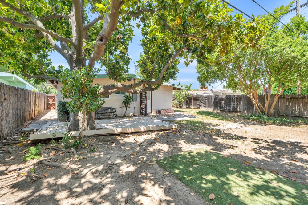 Detail Gallery Image 22 of 34 For 801 Douglas St, West Sacramento,  CA 95605 - 3 Beds | 1 Baths