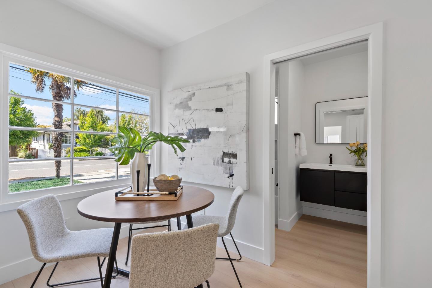 Detail Gallery Image 19 of 36 For 209 Bayswater Ave, Burlingame,  CA 94010 - 2 Beds | 1 Baths