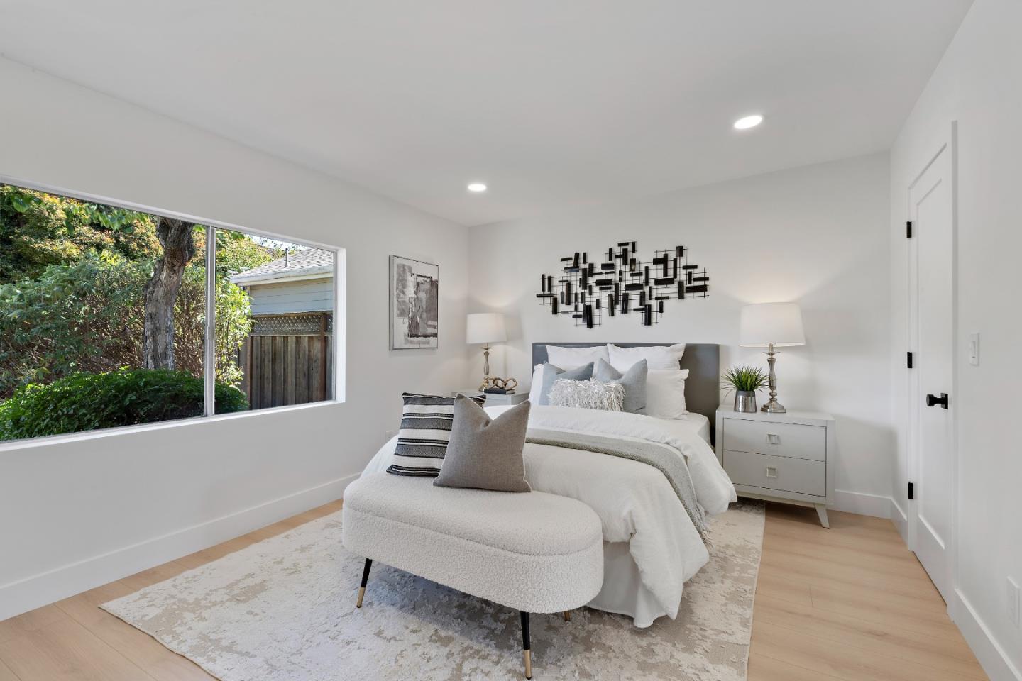 Detail Gallery Image 23 of 36 For 209 Bayswater Ave, Burlingame,  CA 94010 - 2 Beds | 1 Baths