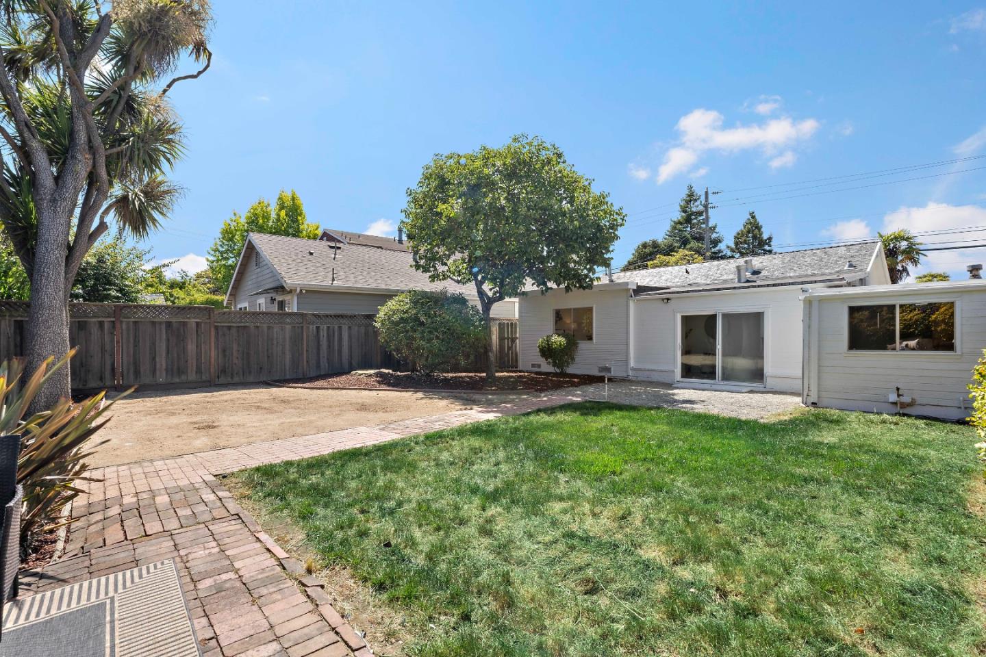 Detail Gallery Image 28 of 36 For 209 Bayswater Ave, Burlingame,  CA 94010 - 2 Beds | 1 Baths